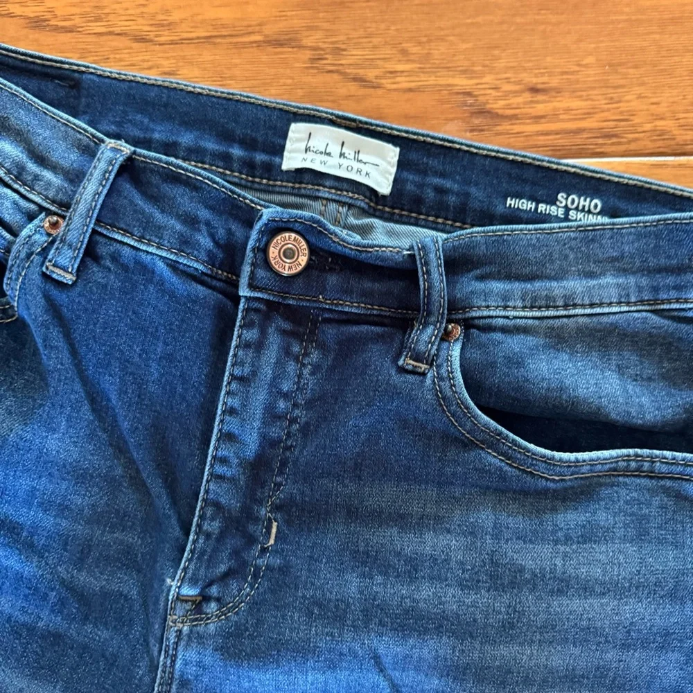 Nicole Miller New York Jeans Women’s 10 Soho High-Rise Skinny Crop Distressed - Picture 2 of 3